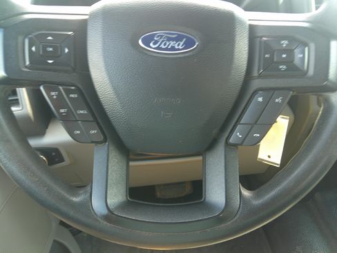 Used 2019 Ford F250 2WD Crew Cab Super Duty image 13