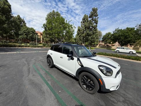 Used 2016 MINI Cooper Countryman S ALL4 AWD/4WD image 15