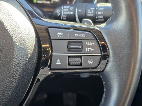 Used 2023 Honda Pilot Elite image 18