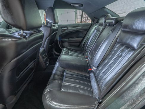 Used 2021 Chrysler 300 S image 18