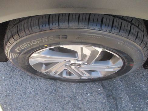 Used 2021 Hyundai Santa Fe SEL Premium FWD image 20