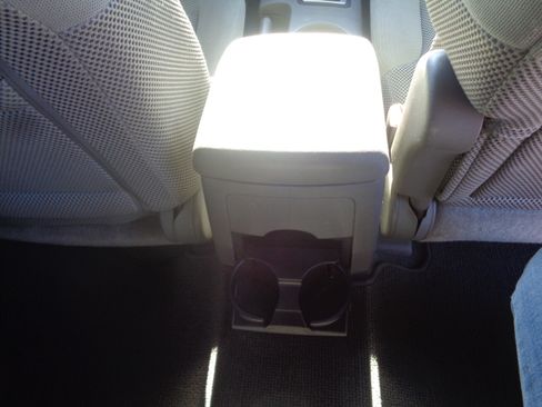 Used 2008 Nissan Frontier SE image 35