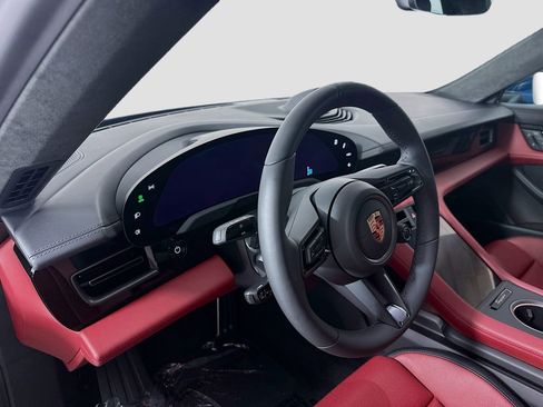 New 2026 Porsche Taycan 4S image 4