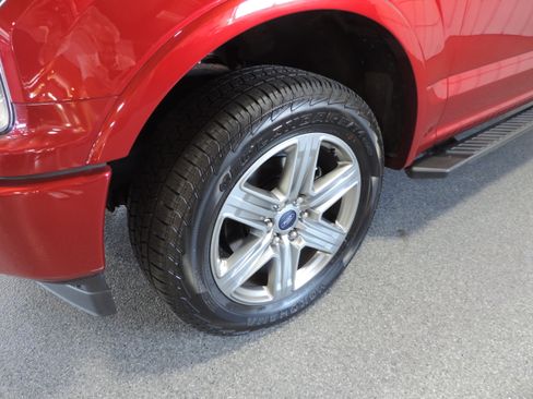 Used 2018 Ford F150 4x4 SuperCrew XLT image 16