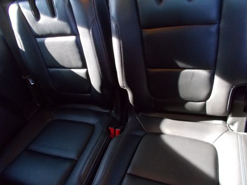 Used 2017 Ford Explorer Limited image 10