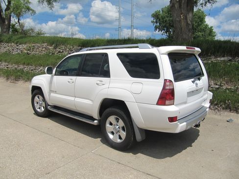 Used 2003 Toyota 4Runner 4WD Limited image 3