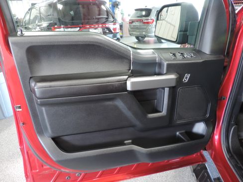 Used 2018 Ford F150 4x4 SuperCrew XLT image 33