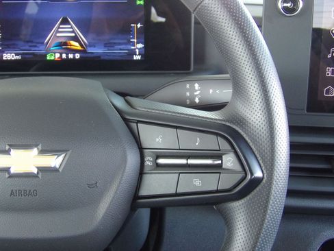 Used 2024 Chevrolet Silverado EV W/T image 28