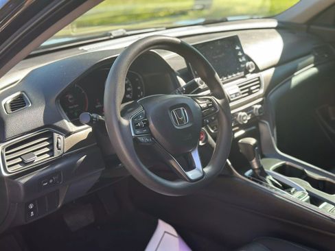 Used 2020 Honda Accord LX image 14