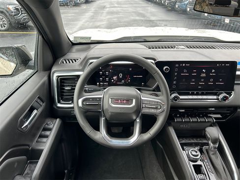 New 2026 GMC Canyon Elevation image 27