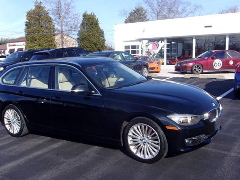 Used 2015 BMW 328i xDrive image 2