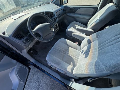 Used 2003 Toyota Sienna CE image 13