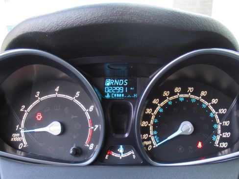 Used 2014 Ford Fiesta SE image 13