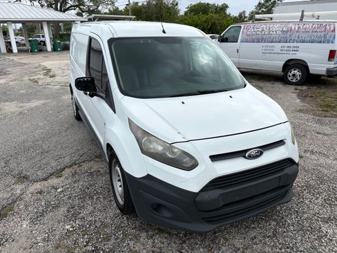 Used 2016 Ford Transit Connect XL image 2