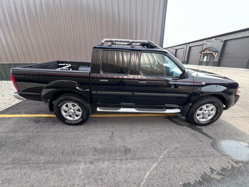 Used 2003 Nissan Frontier 4x4 Crew Cab S/C image 7