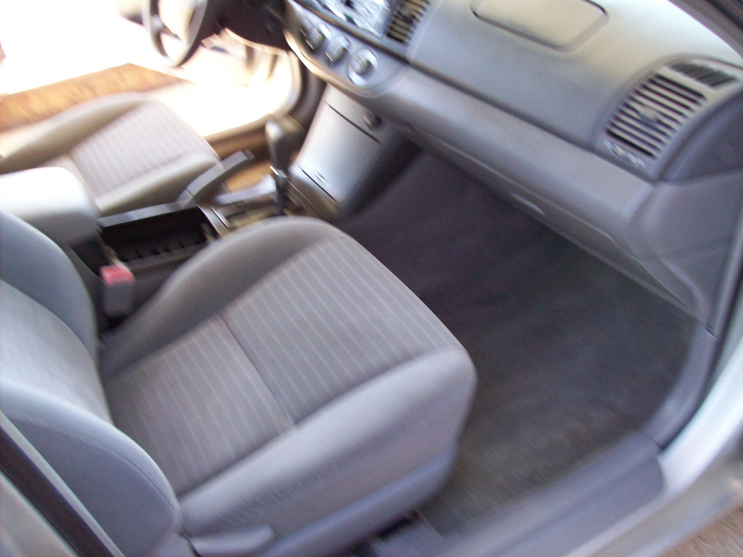 Used 2006 Toyota Camry LE Sedan 4D FWD image 14
