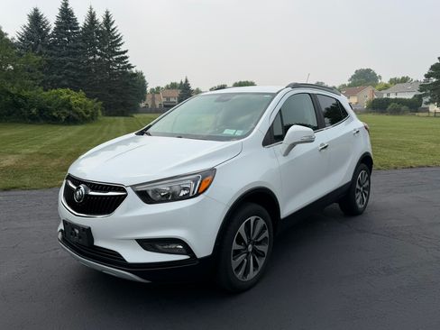 Used 2018 Buick Encore AWD Preferred image 2