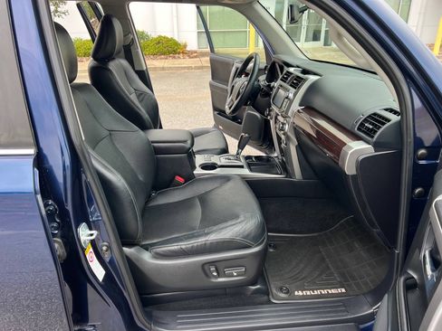 Used 2016 Toyota 4Runner Limited RWD image 15