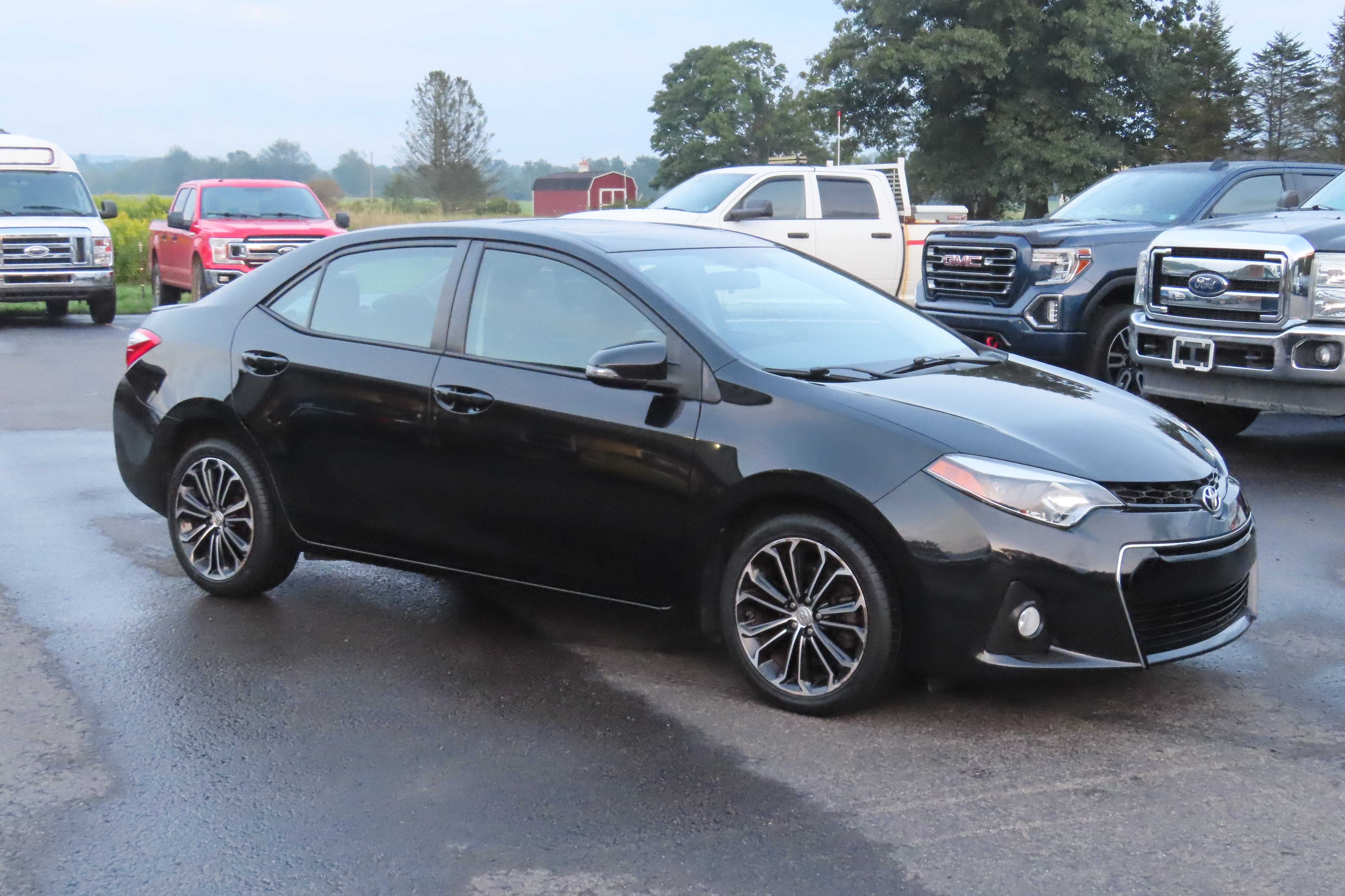 Used 2016 Toyota Corolla S Plus Sedan 4D FWD image 3