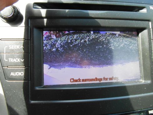 Used 2014 Toyota Prius V Two image 17