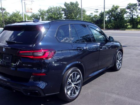 Used 2022 BMW X5 xDrive40i AWD/4WD image 12