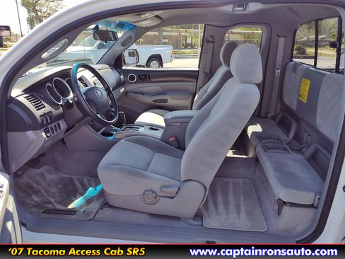 Used 2007 Toyota Tacoma SR5 image 5