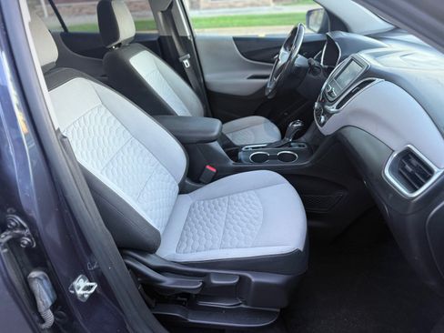 Used 2018 Chevrolet Equinox LT image 7