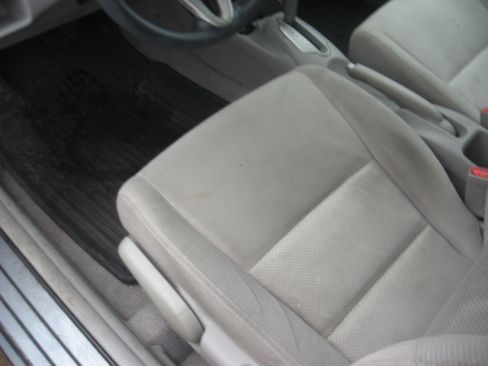 Used 2010 Honda Insight LX image 9