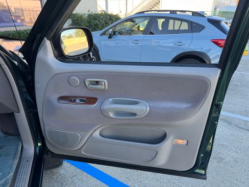 Used 2000 Toyota Tundra SR5 image 31