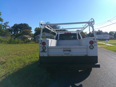 Used 2017 GMC Sierra 2500 W/T image 7