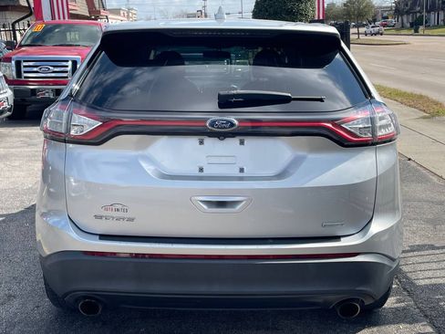Used 2016 Ford Edge SE image 5
