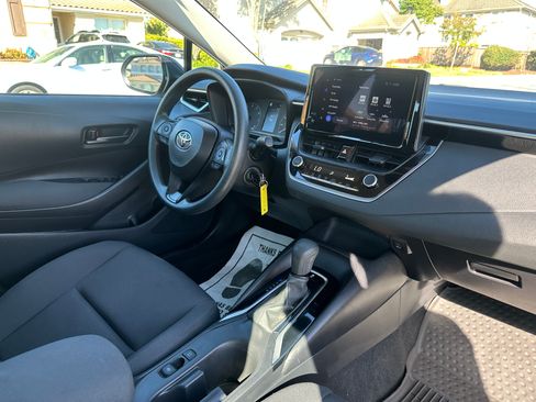 Used 2024 Toyota Corolla LE image 16