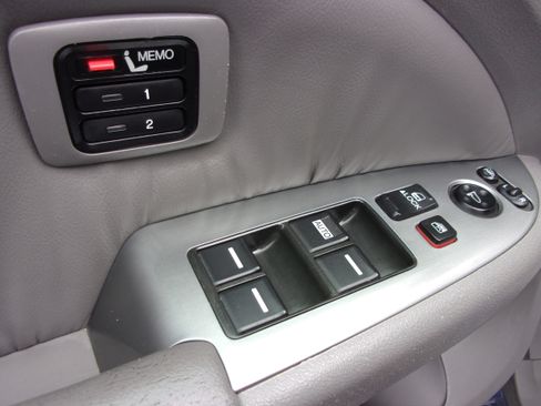 Used 2008 Honda Odyssey Touring image 18
