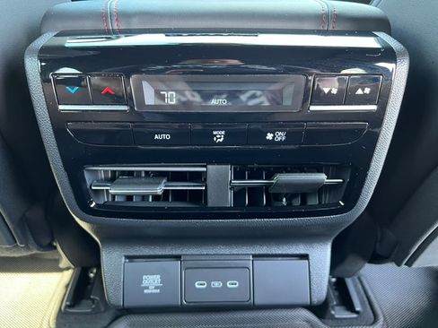 Used 2026 Acura MDX SH-AWD A-Spec image 27