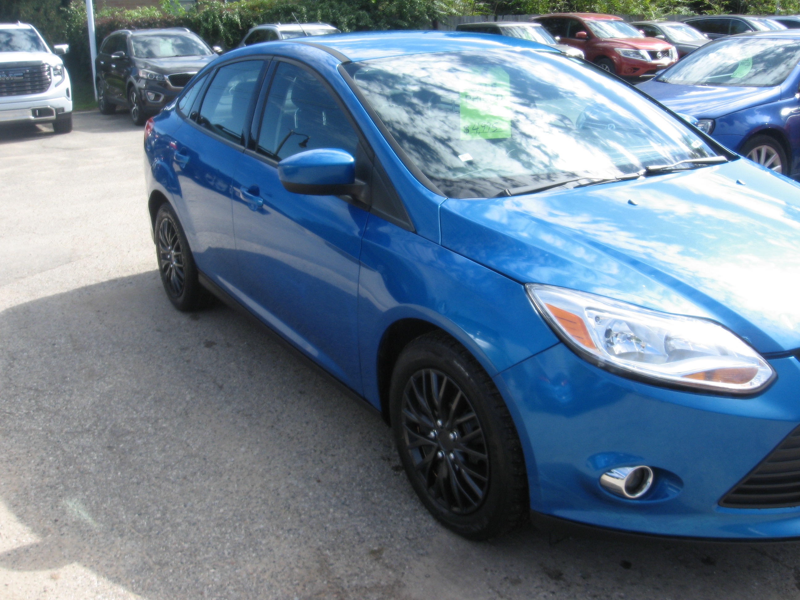 Used 2012 Ford Focus SE Sedan FWD image 3