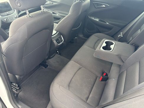 Used 2023 Chevrolet Malibu LT FWD image 7