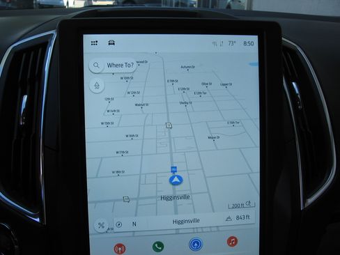 Used 2023 Ford Edge Titanium image 13