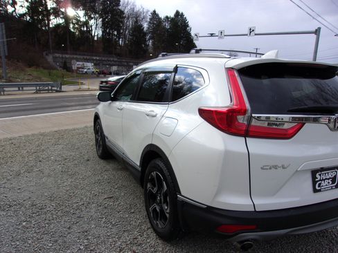 Used 2019 Honda CR-V Touring image 6