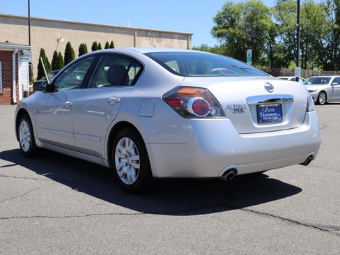 Used 2012 Nissan Altima 2.5 FWD image 6
