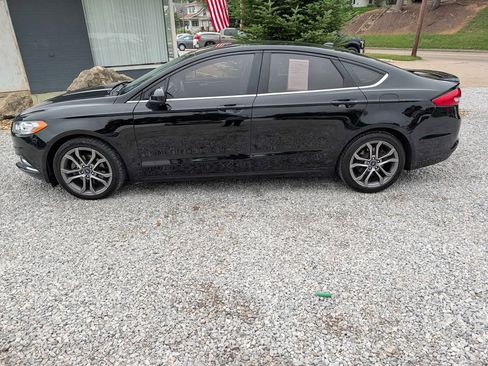 Used 2017 Ford Fusion S FWD image 2