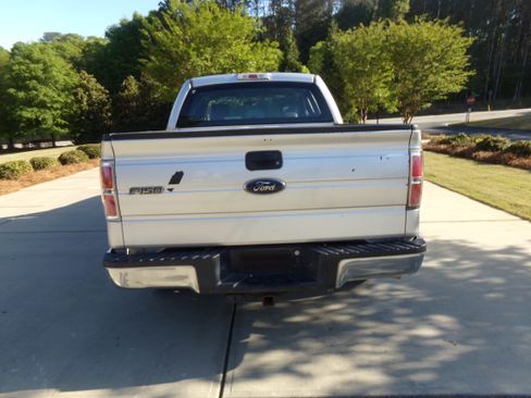 Used 2014 Ford F150 XL RWD image 4