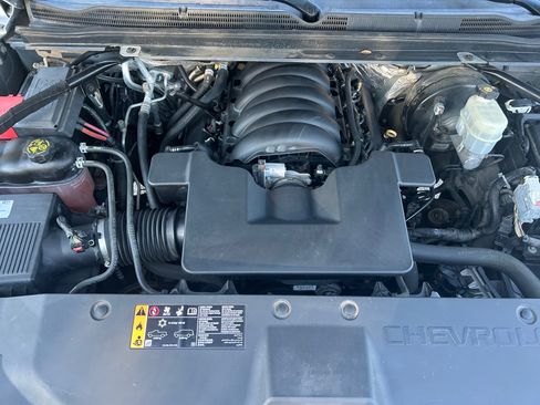 Used 2017 Chevrolet Tahoe LT image 19