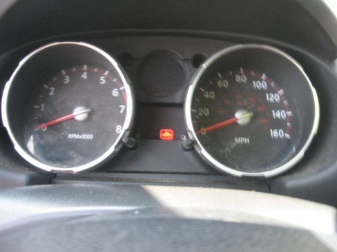 Used 2010 Nissan Rogue image 10