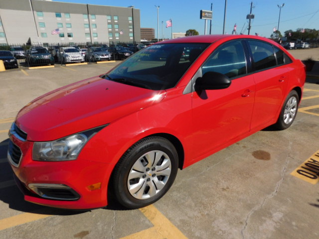 Used 2016 Chevrolet Cruze Limited LS Sedan FWD image 4