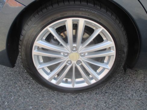 Used 2013 Subaru Impreza 2.0i Limited Hatchback AWD/4WD image 16
