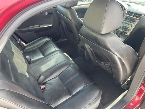 Used 2010 Chevrolet Malibu LTZ image 7