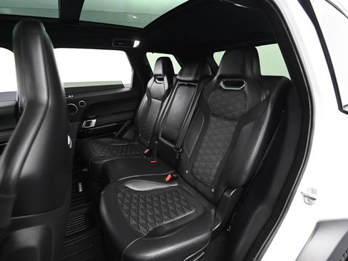 Used 2022 Land Rover Range Rover Sport SVR image 47