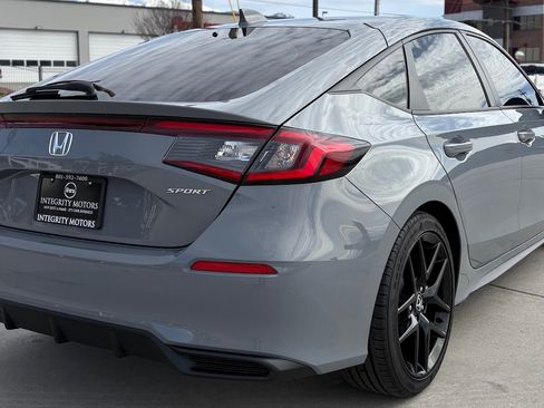 Used 2025 Honda Civic Sport image 7