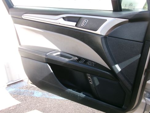 Used 2018 Ford Fusion S image 10