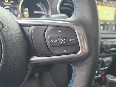 Used 2022 Jeep Wrangler Unlimited Rubicon 4xe image 29